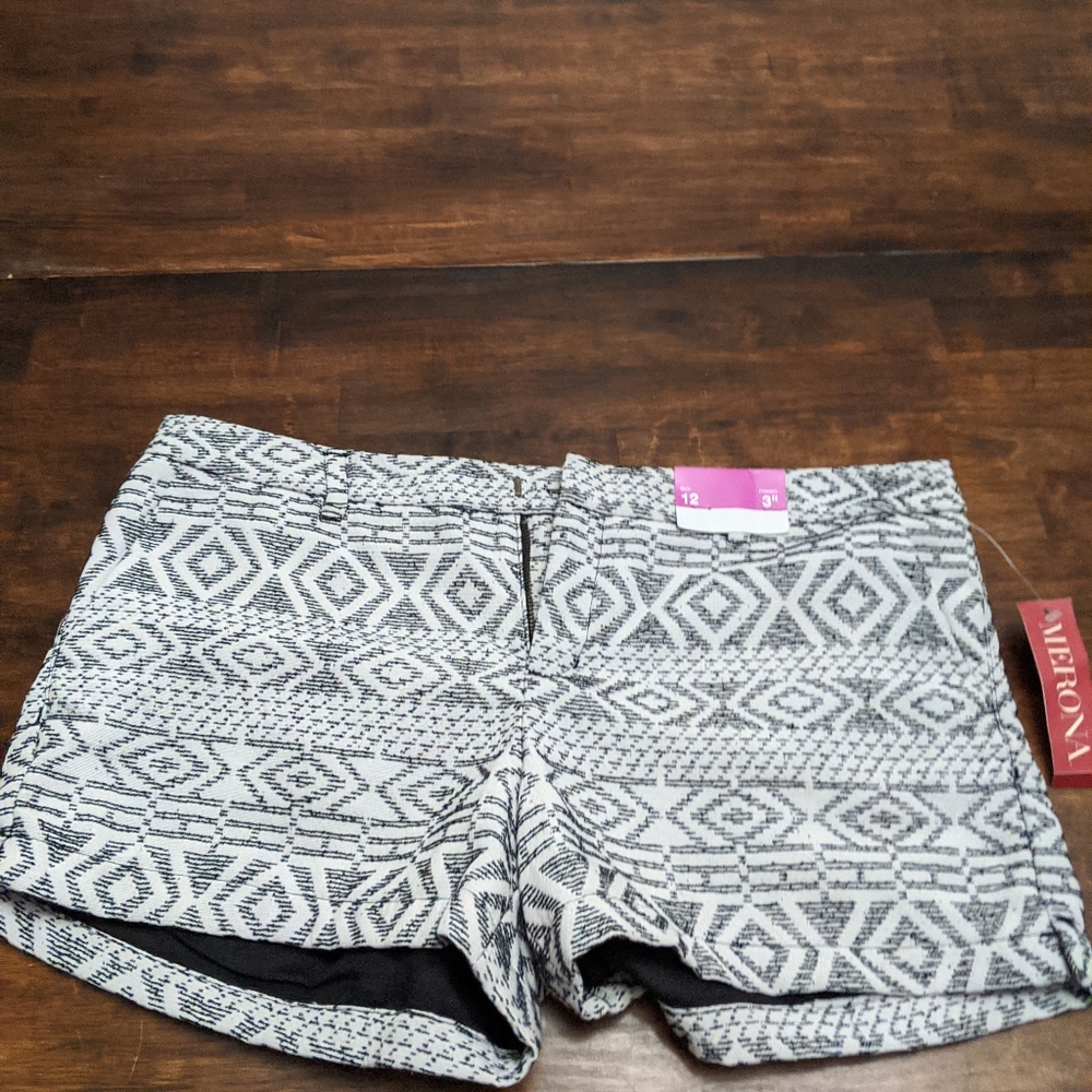 Merona ladies shorts 12